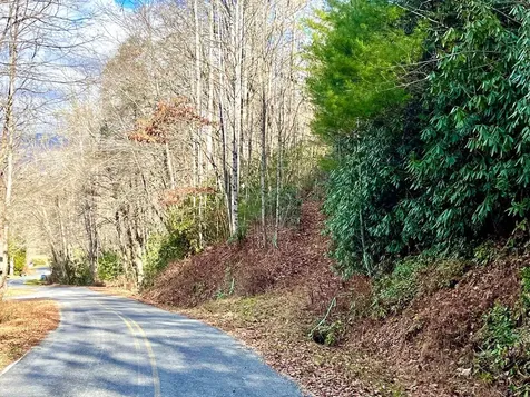 Na W Mill Creek Robbinsville NC 28771
