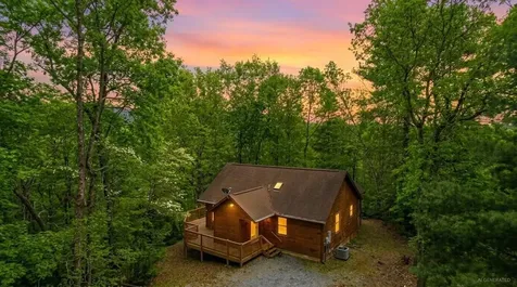 124 Bradford Drive Marble NC 28905