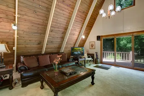 263 Wells Road Brasstown NC 28902