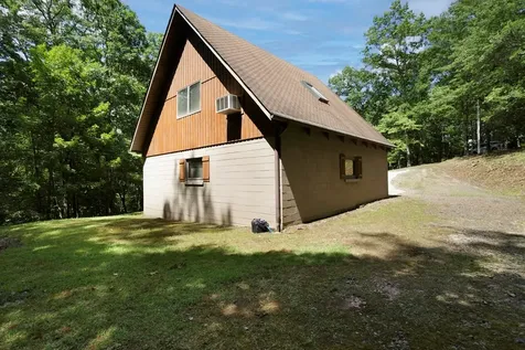 263 Wells Road Brasstown NC 28902