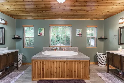 140 Kathryn Circle Murphy NC 28906
