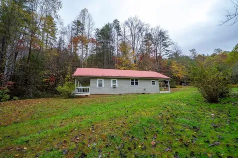 139 Iu Gap Road Robbinsville NC 28771