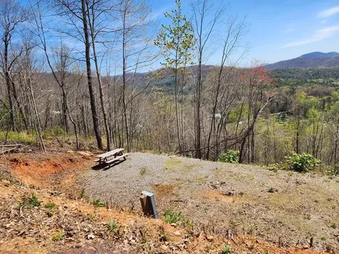 674 Warbler Road Murphy NC 28906