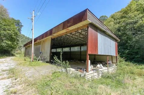 9765 Little Snowbird Road Robbinsville NC 28771