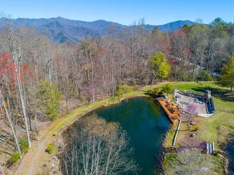 24 Cahill Drive Andrews NC 28901