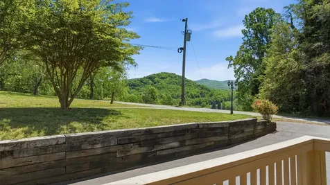 41 Little Brook Terrace Hayesville NC 28904