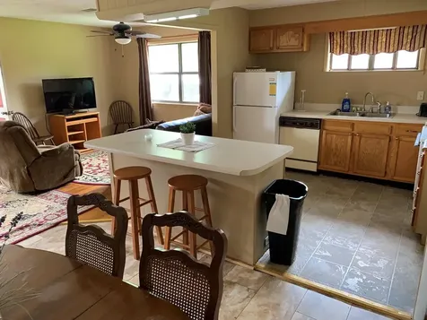 51 Laura Street Robbinsville NC 28771