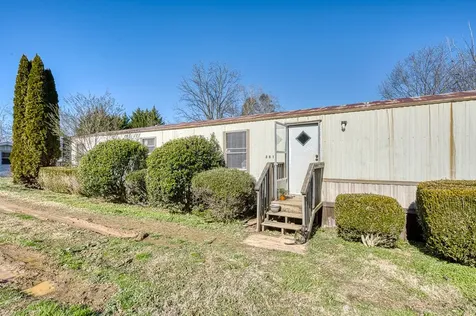 385 Aquone Andrews NC 28901