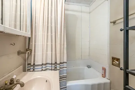 385 Aquone Andrews NC 28901