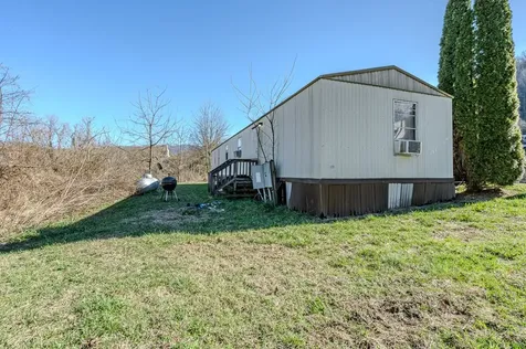 385 Aquone Andrews NC 28901
