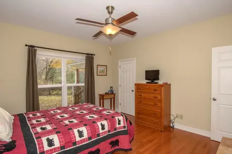 11509 Hwy 64 E Hayesville NC 28904
