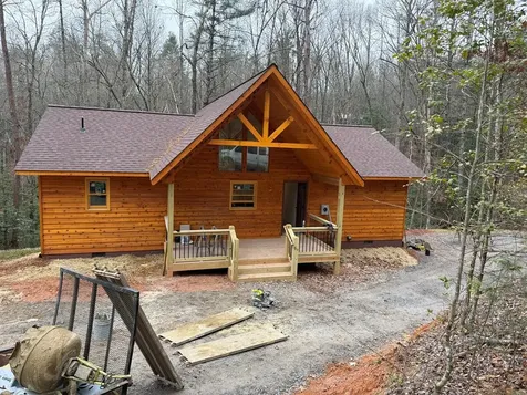 205 Chestnut Oaks Drive Murphy NC 28906