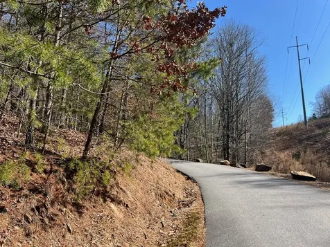 Lot 19 Mission Ridge Hayesville NC 28904