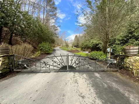 170 Polaris Way Bryson City NC 28713