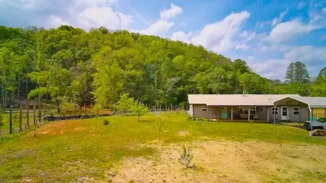 3325 Pack Mountain Road Murphy NC 28906