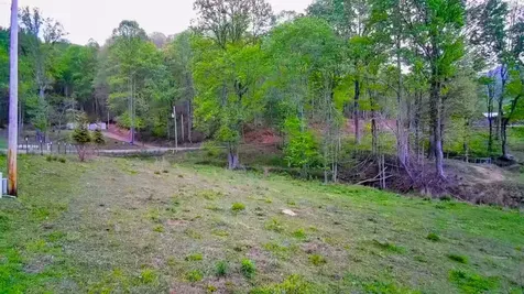 3325 Pack Mountain Road Murphy NC 28906
