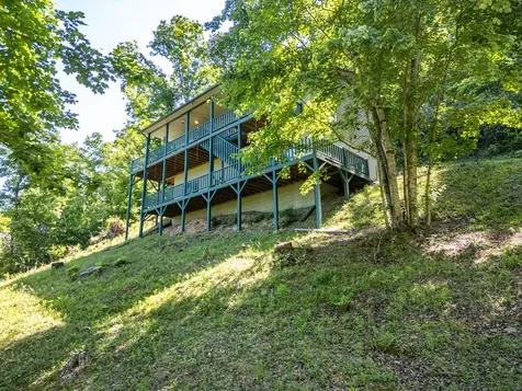 81 Trinity Drive Murphy NC 28906