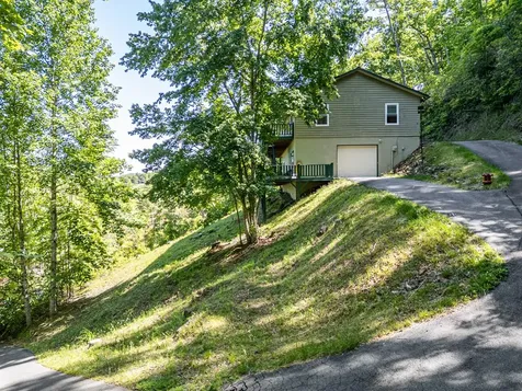 81 Trinity Drive Murphy NC 28906