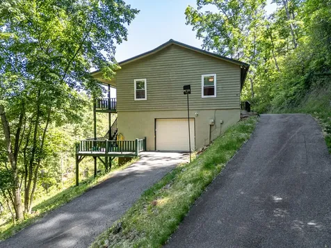 81 Trinity Drive Murphy NC 28906