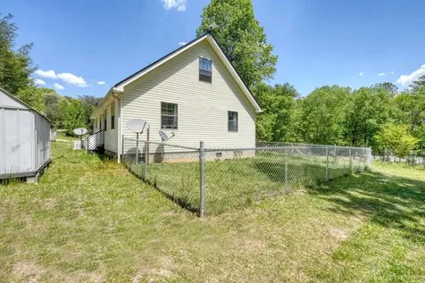 1059 Pleasant Hill Road Murphy NC 28906