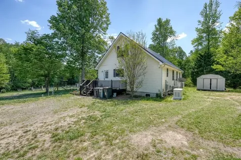 1059 Pleasant Hill Road Murphy NC 28906