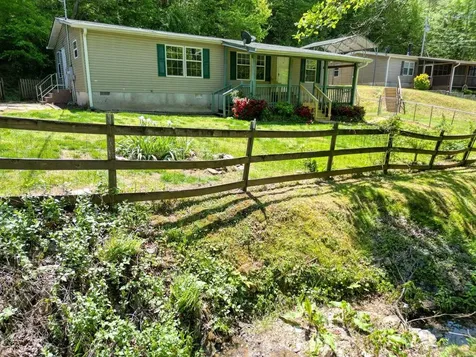 832 Canyon Road Marble NC 28905