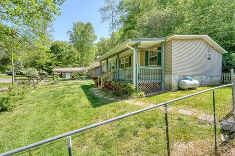 832 Canyon Road Marble NC 28905