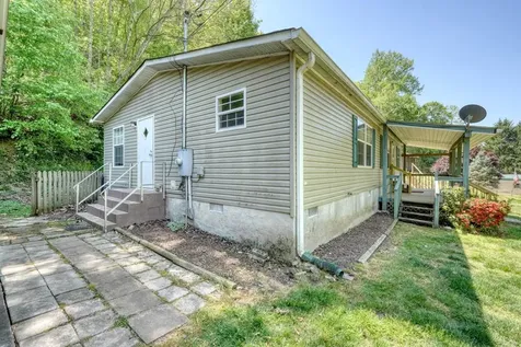 832 Canyon Road Marble NC 28905