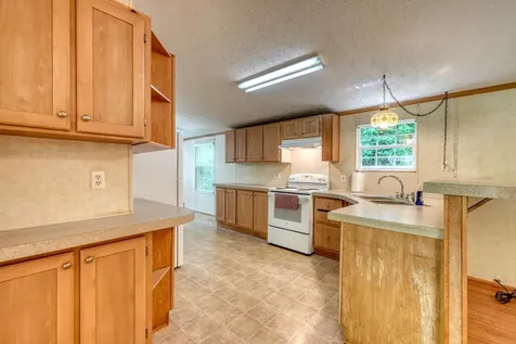 832 Canyon Road Marble NC 28905
