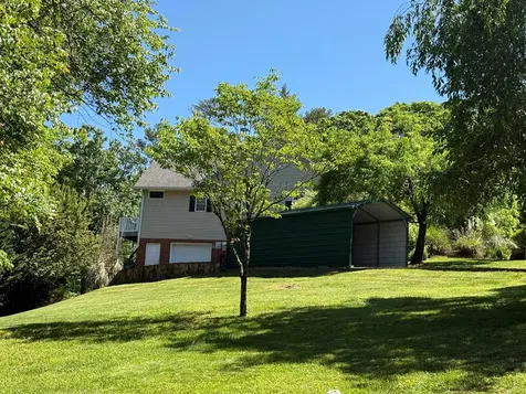 77 Settawig Trace Brasstown NC 28902