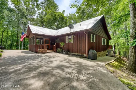 3410 Moccasin Creek Road Murphy NC 28906
