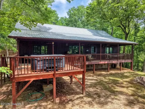 3410 Moccasin Creek Road Murphy NC 28906