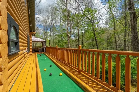 91 Double Springs Drive Almond NC 28702