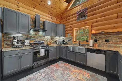 91 Double Springs Drive Almond NC 28702