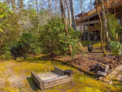 91 Double Springs Drive Almond NC 28702