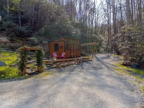 91 Double Springs Drive Almond NC 28702
