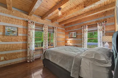 468 Old Yellow Branch Road Robbinsville NC 28771