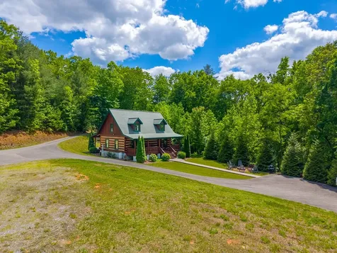 468 Old Yellow Branch Road Robbinsville NC 28771