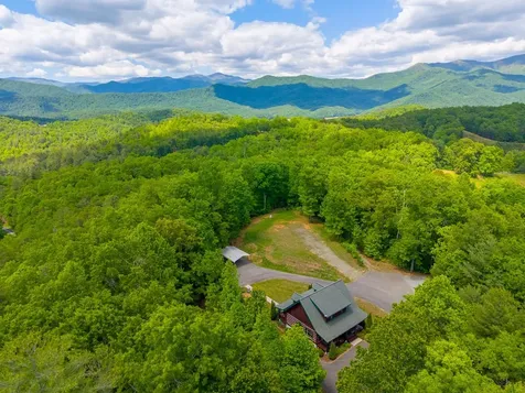 468 Old Yellow Branch Road Robbinsville NC 28771