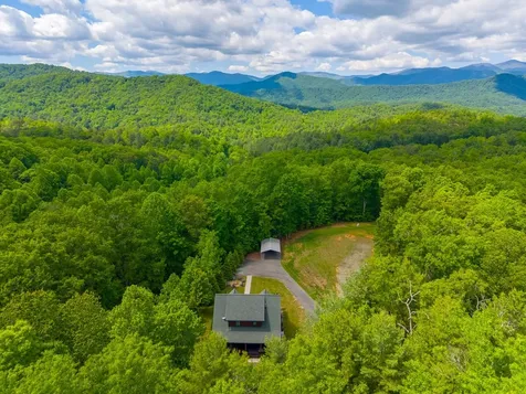 468 Old Yellow Branch Road Robbinsville NC 28771