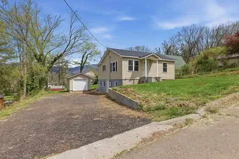 39 Justus Andrews NC 28901