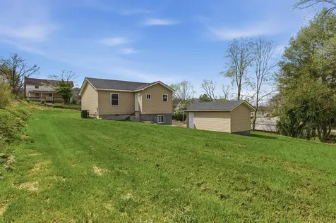 39 Justus Andrews NC 28901