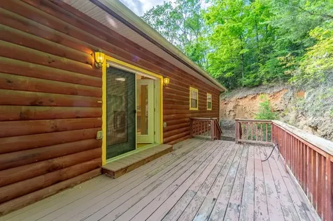 155 Mountain Laurel Road Robbinsville NC 28771