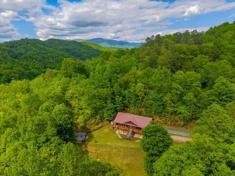 155 Mountain Laurel Road Robbinsville NC 28771