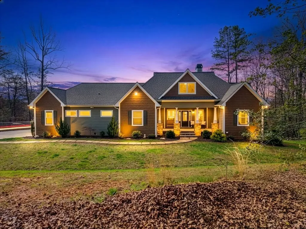 193 Mountain Harbour Drive Hayesville NC 28904
