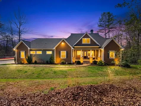 193 Mountain Harbour Drive Hayesville NC 28904