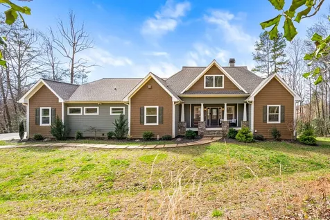 193 Mountain Harbour Drive Hayesville NC 28904