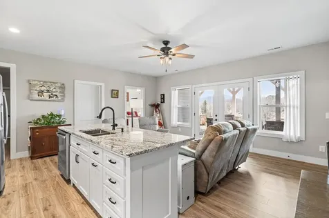 193 Mountain Harbour Drive Hayesville NC 28904