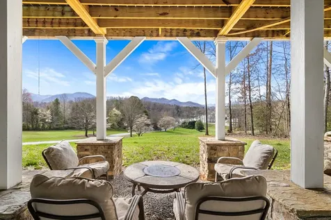 193 Mountain Harbour Drive Hayesville NC 28904