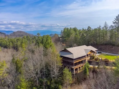 750 Double Springs Drive Almond NC 28702